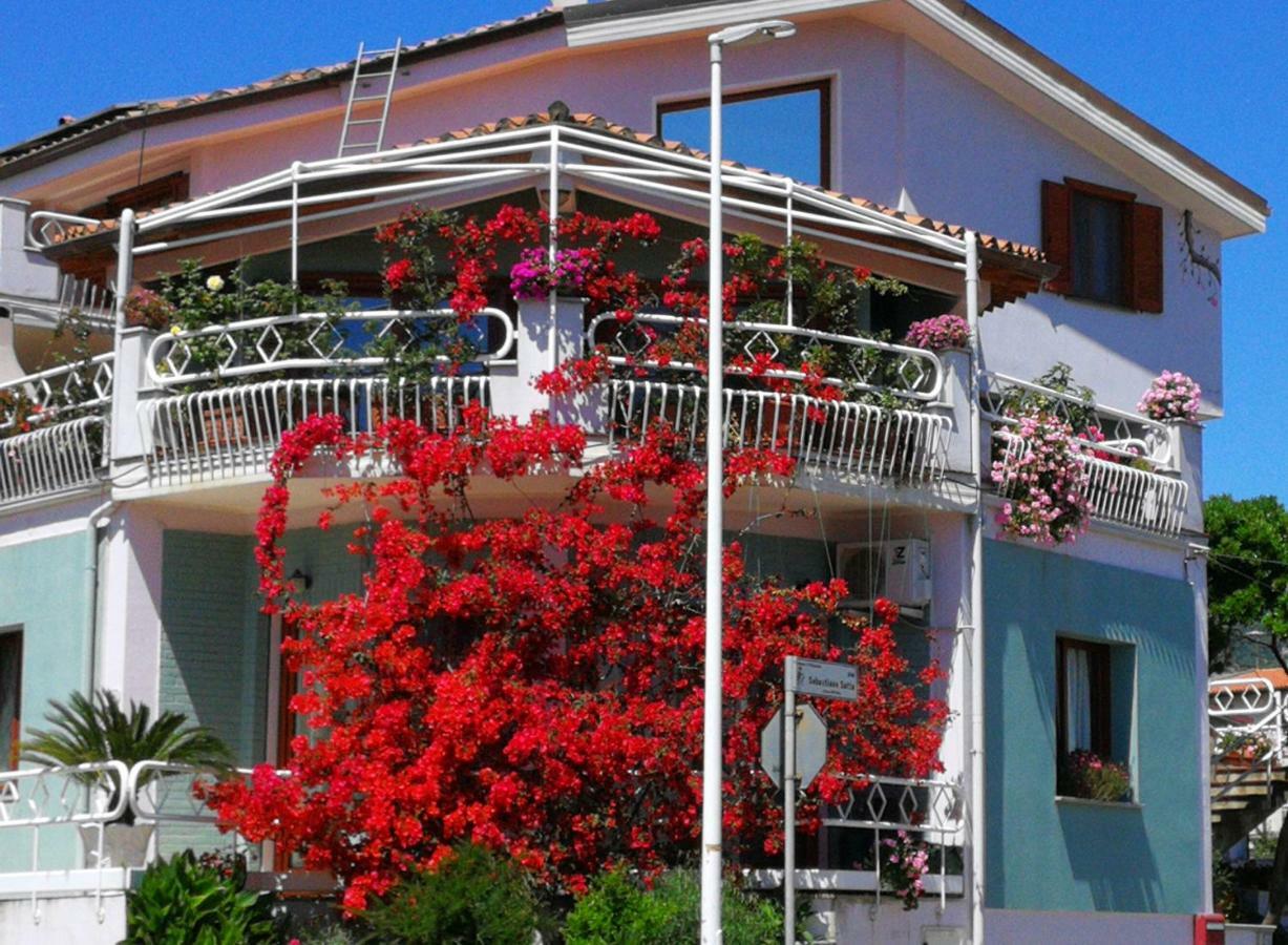 Il Giardino All'Angolo Villacidro ภายนอก รูปภาพ